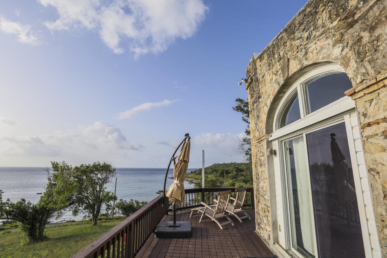 Feather Leaf Inn Frederiksted Buitenkant foto
